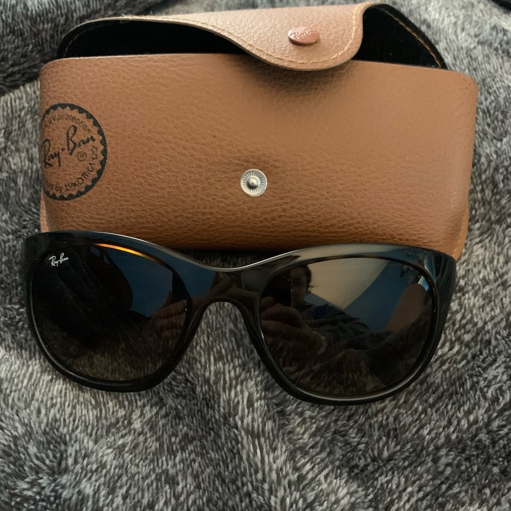 Ray-Ban Sunglasses